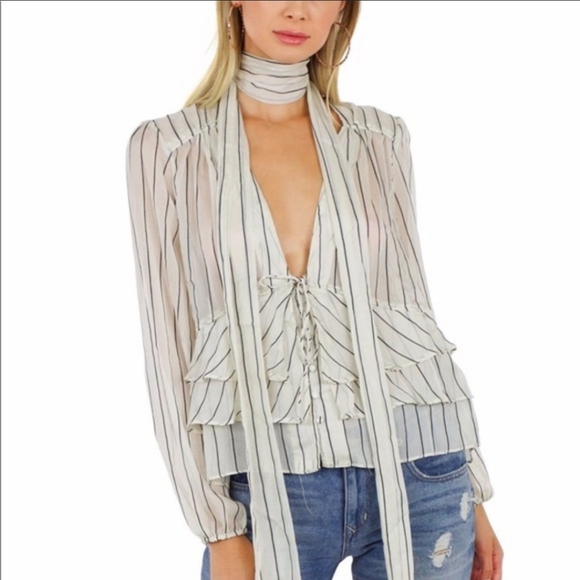 Line & Dot top - Picture 4 of 5